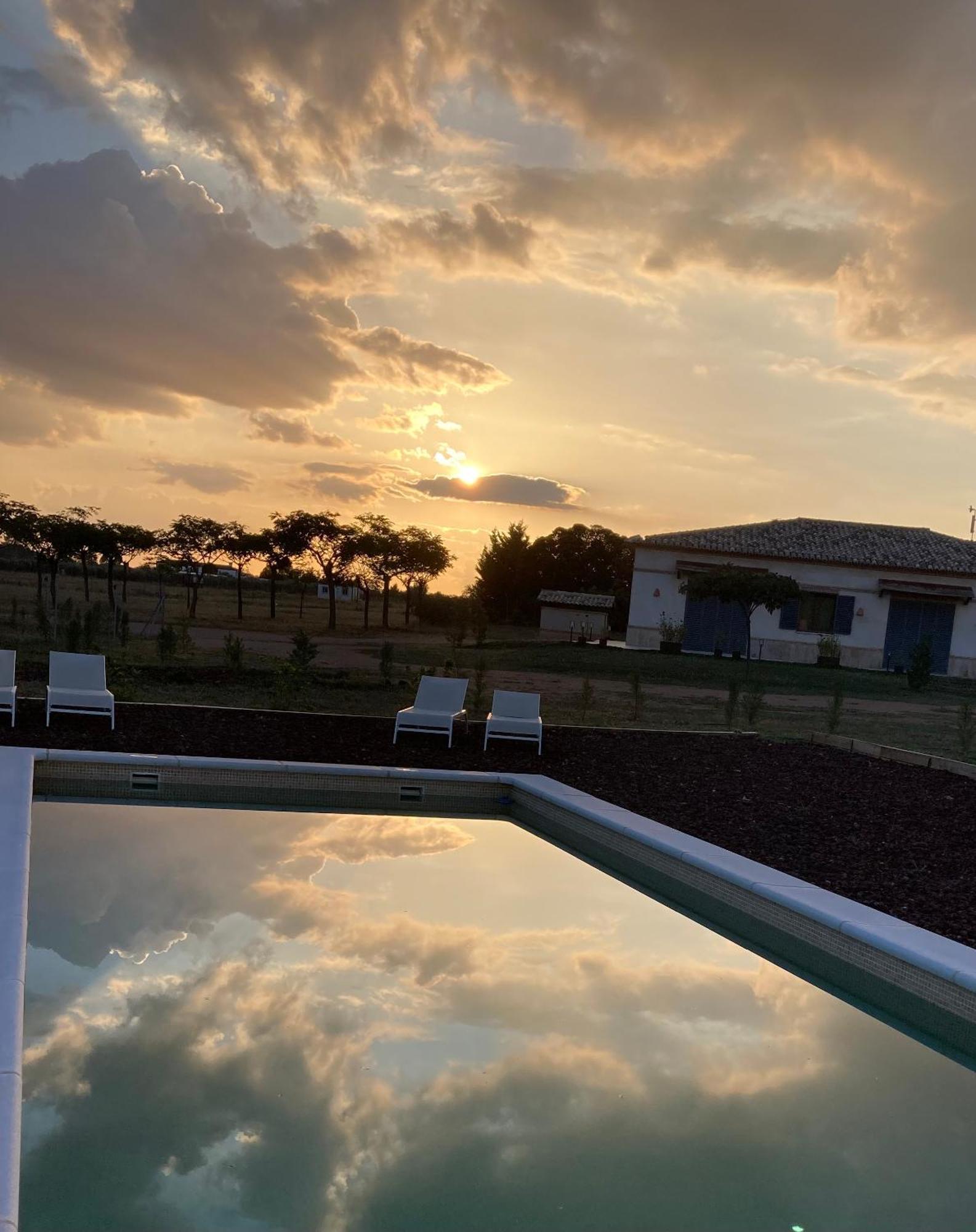 La Cobija Apartamentos - Solo Adultos Ciudad Real Luaran gambar