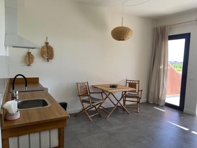 La Cobija Apartamentos - Solo Adultos Ciudad Real Luaran gambar